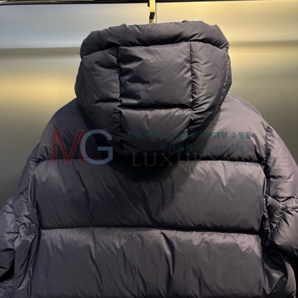   ٿ е BU443555-3
