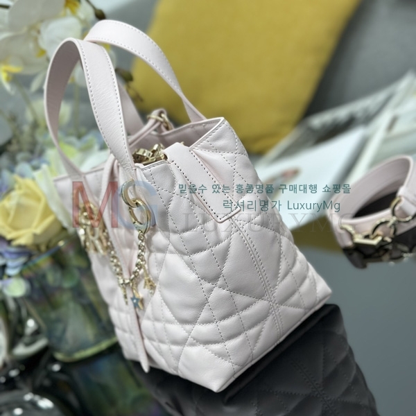  Ƽ     S2835-102
